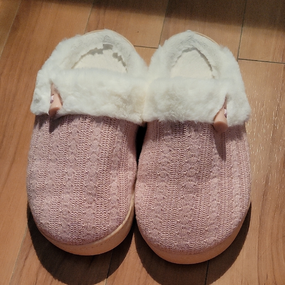 Cozy Pink and White Indoor Slippers with Plush Texture